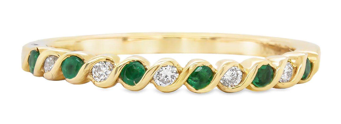 14K yellow gold ring