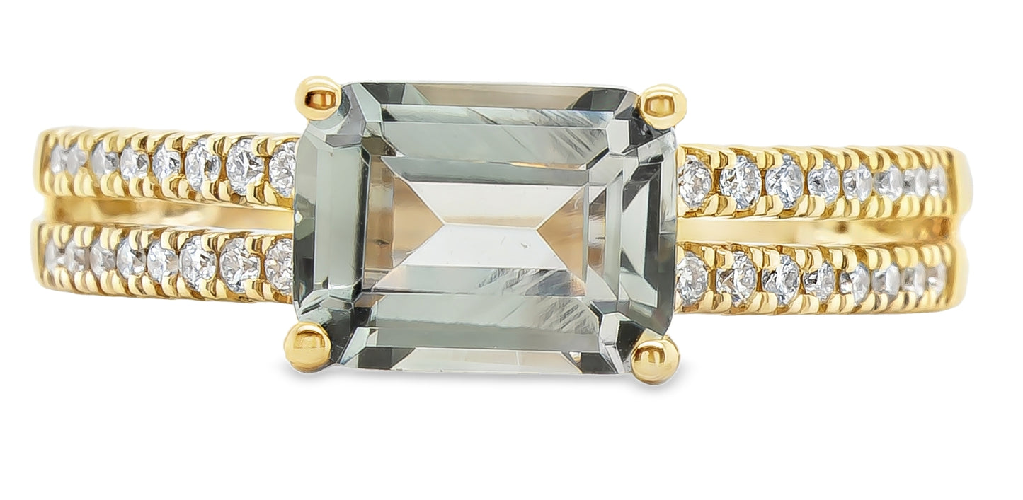 14K yellow gold and green amethyst ring