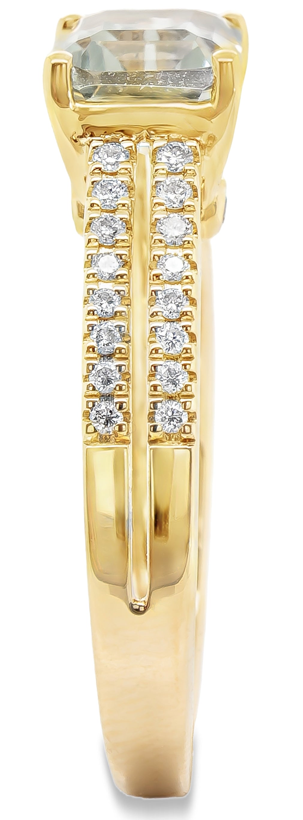 14K yellow gold and green amethyst ring